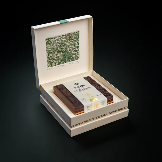 To’ak Chocolate — Art Series bar with cacao nibs